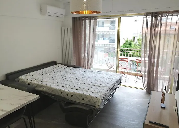 Apartman Salsa Studio Terrasse & Parking A 100M Des Plages Juan-Les-Pins