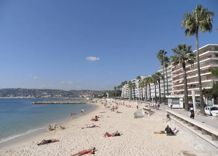 Salsa Studio Terrasse & Parking A 100M Des Plages Juan-Les-Pins Апартаменты